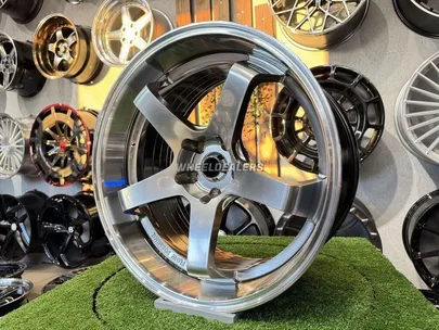 ratlankis-advan-racing-gt-style-r18x8j-5x114-3-et38-73-1-light-hyper-black-141686__02.jpg