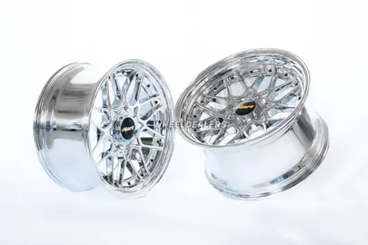 ratlankis-hart-hr83-r18x10j-5x114-3-5x120-et15-cb-74-1-chrome-with-black-rivets-94949.jpg
