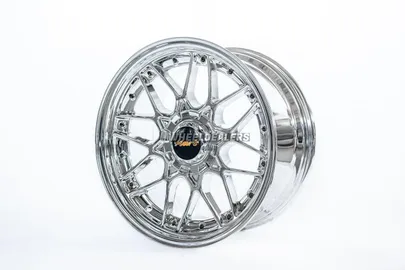 ratlankis-hart-hr83-r18x10j-5x114-3-5x120-et15-cb-74-1-chrome-with-black-rivets-94943.jpg
